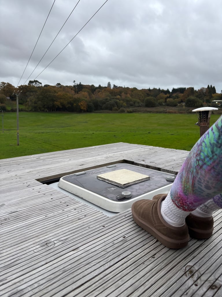 Dodge 50 motorhome, automatic, perkins 4-cylinder 4.0l engine