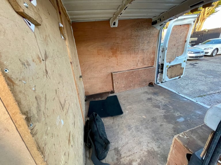 2013 Ford Transit Connect Low Roof Van TDCi 90ps PANEL VAN Diesel Manual