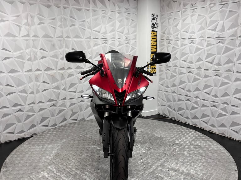 2009 Yamaha YZF-R125 | *WARRANTY PROVIDED*