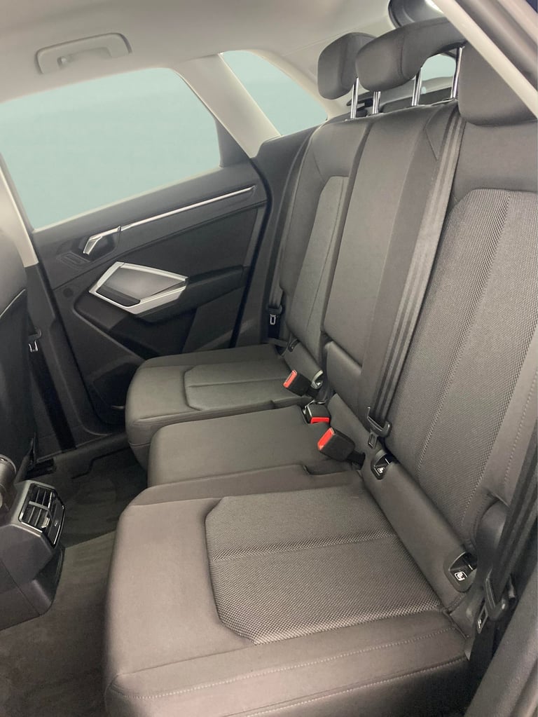 2019 Audi Q3 2.0 TDI 40 Sport SUV 5dr Diesel S Tronic quattro Euro 6 (s/s) (190 ps) - LA Suv Dies...