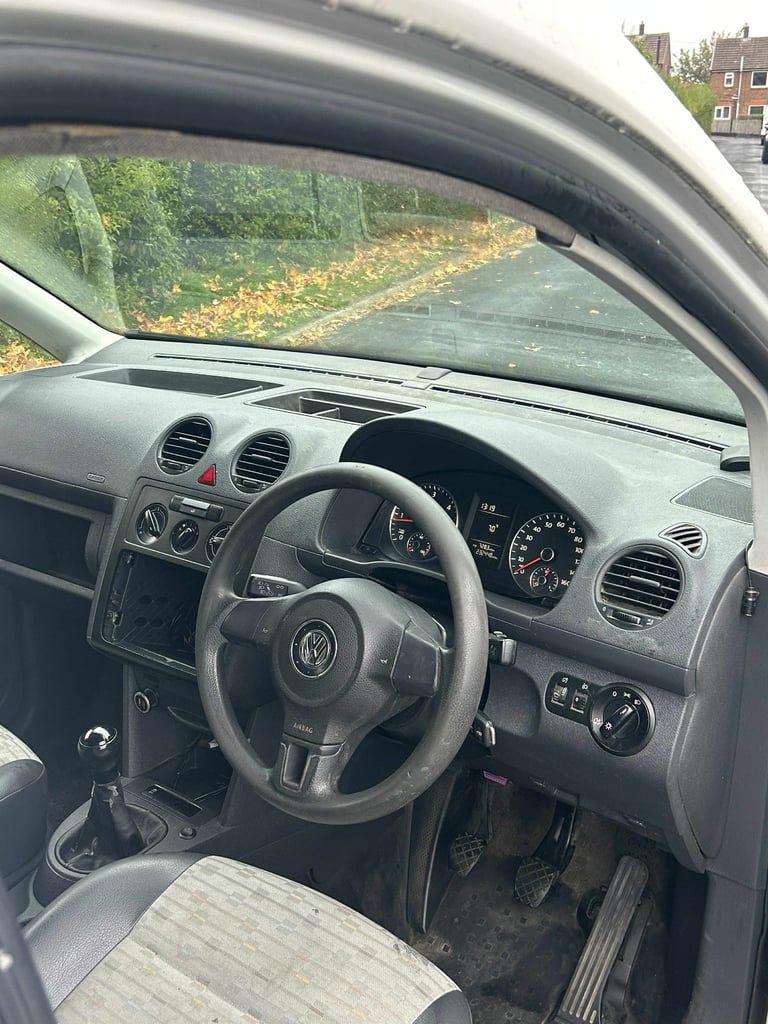 Volkswagen, CADDY, Panel Van, 2012, Manual, 1598 (cc)