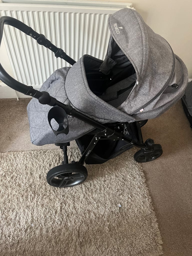 Venicci 3in 1 travel system