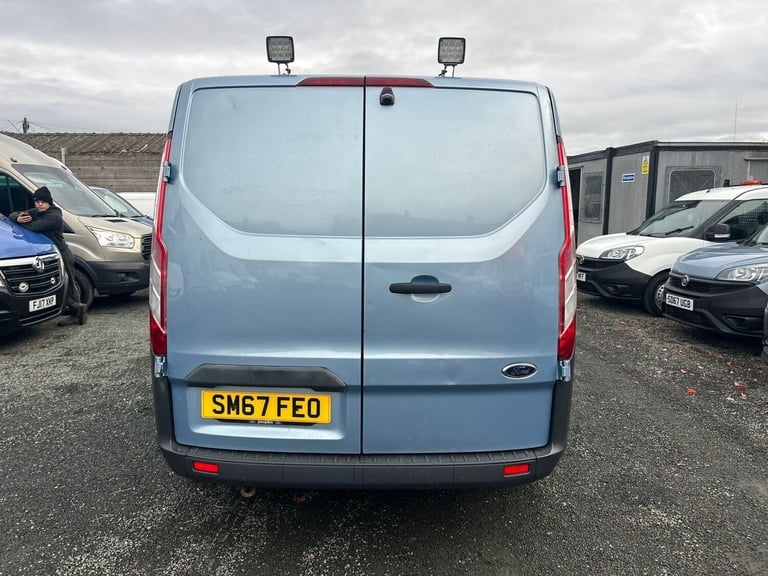 2017 Ford Transit Custom 2.0 TDCi 130ps Low Roof Van PANEL VAN Diesel Manual