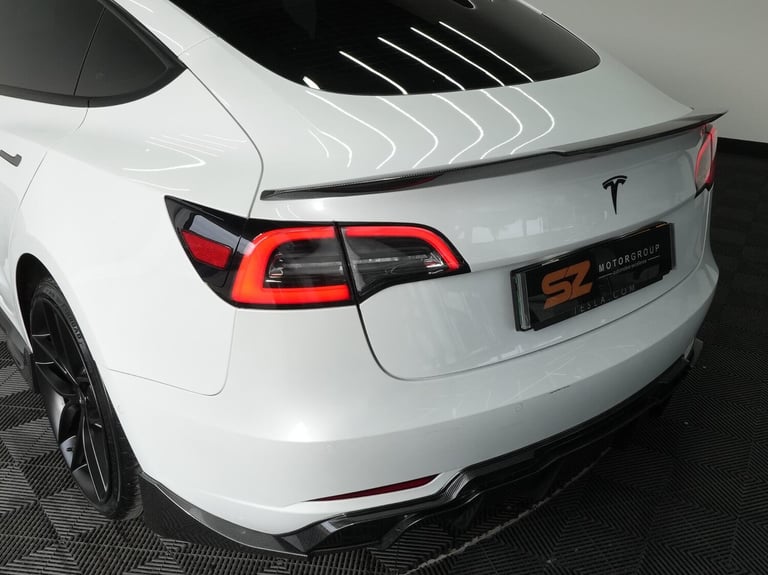 2019 Tesla Model 3 Long Range AWD 4dr Auto SALOON ELECTRIC Automatic