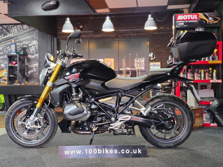 2020/70 BMW R 1250 R SPORT 8,000 MILE'S 