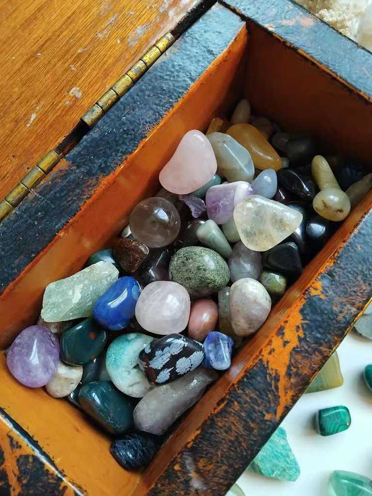 A Large Amount of Crystals, Some Natural, and Tumblestones, 2 Crystal Wands, and 2 Crystal Pendulums