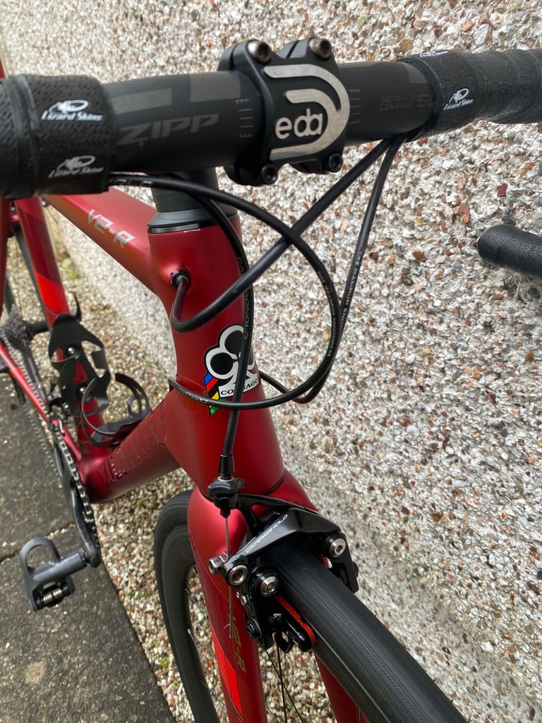 Colnago V2R Road Bike Carbon Campagnolo Super Record Winter Cycling Vintage 