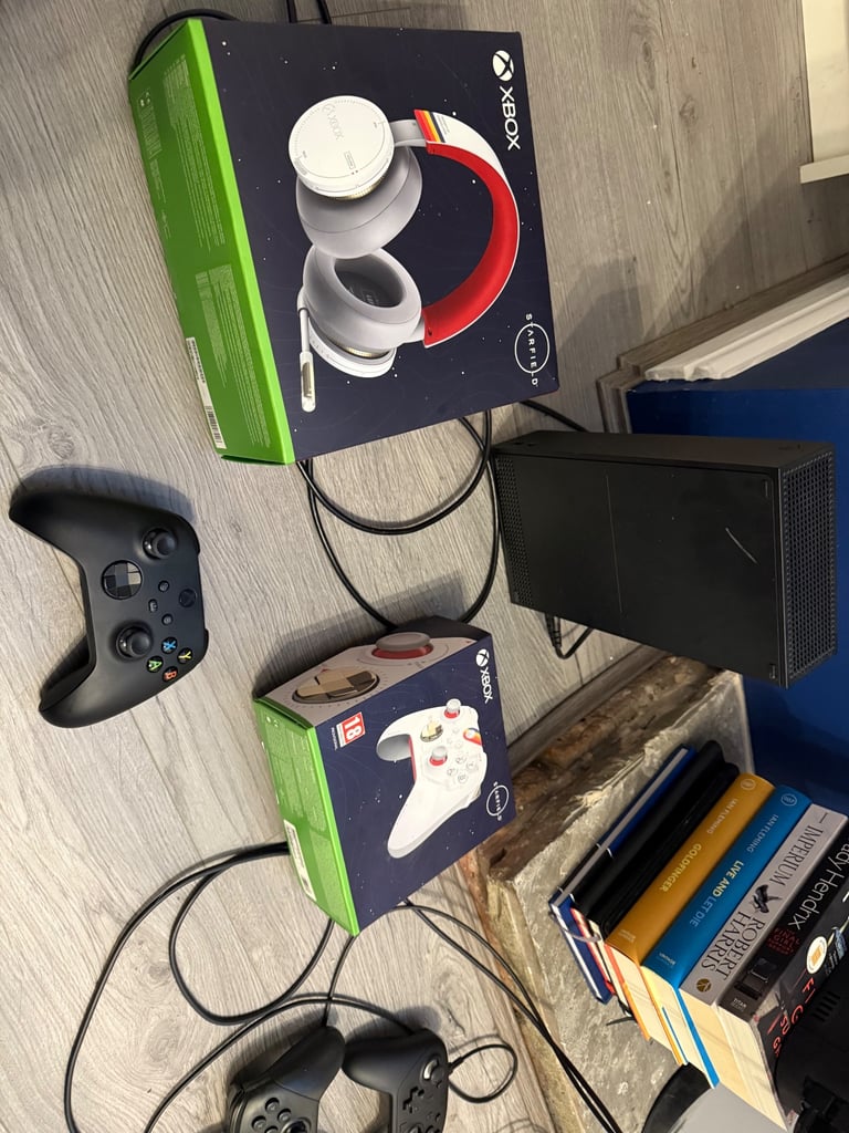 image for Xbox series S 1TB bundle 