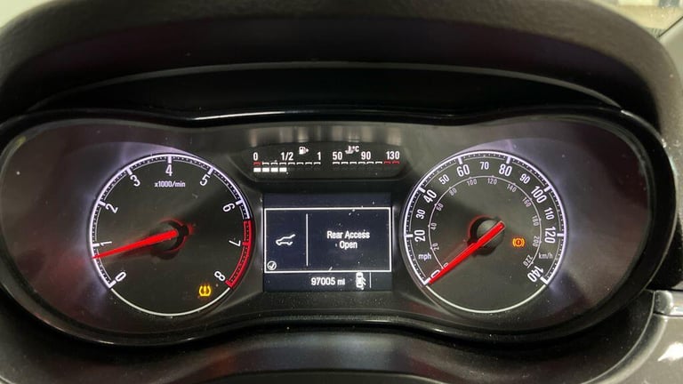 2015 Vauxhall Corsa 1.2i Design Hatchback 5dr Petrol Manual Euro 6 (70 ps) HATCHBACK Petrol Manual