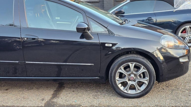 FIAT PUNTO 1.4 Easy Euro 6 (s/s) 5dr 2015