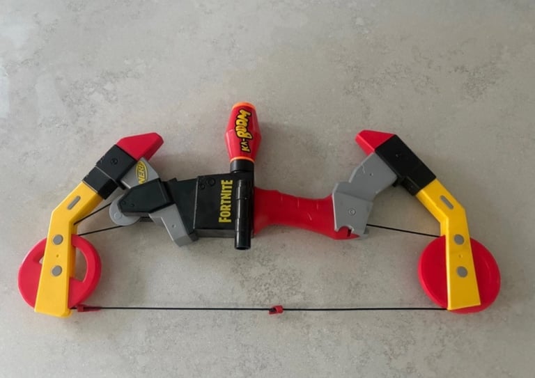 Nerf Fortnite - KA BOOM bow and arrow with foam bullets 