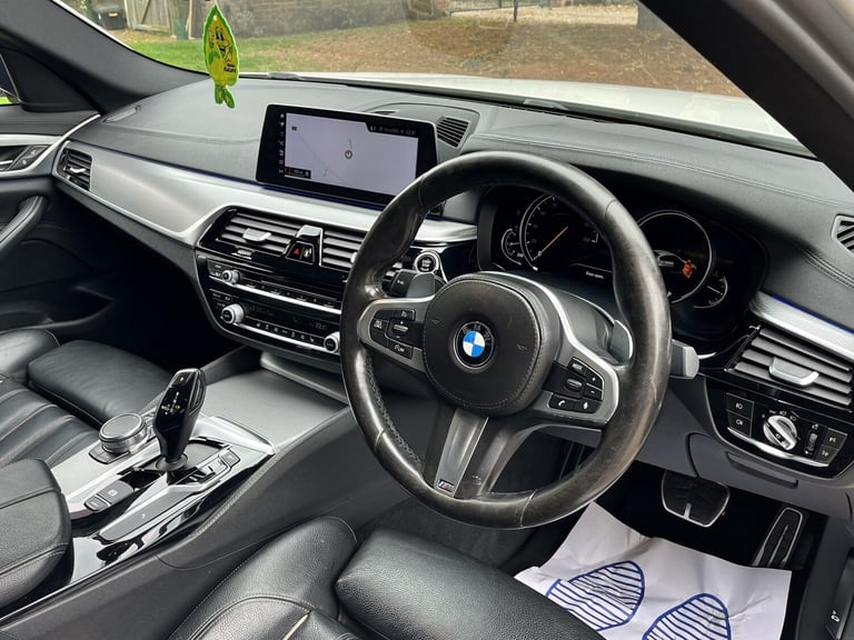 BMW 5 SERIES 2.0 520d M Sport Saloon 2017