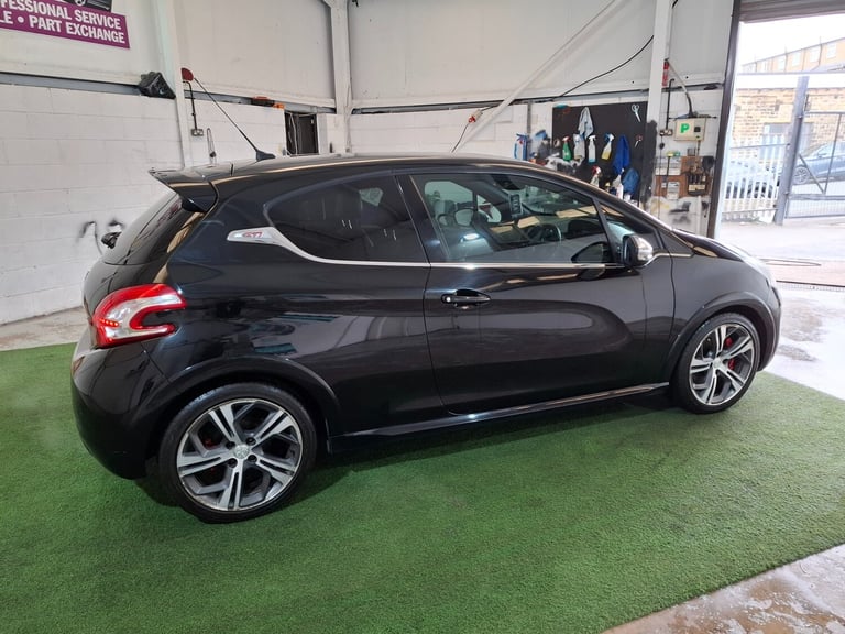 2014 Peugeot 208 1.6 THP GTi 3dr HATCHBACK Petrol Manual