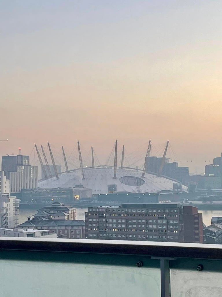 ✨2 Stunning Double Rooms in Canary Wharf | One En-suite with Private Balcony🌼