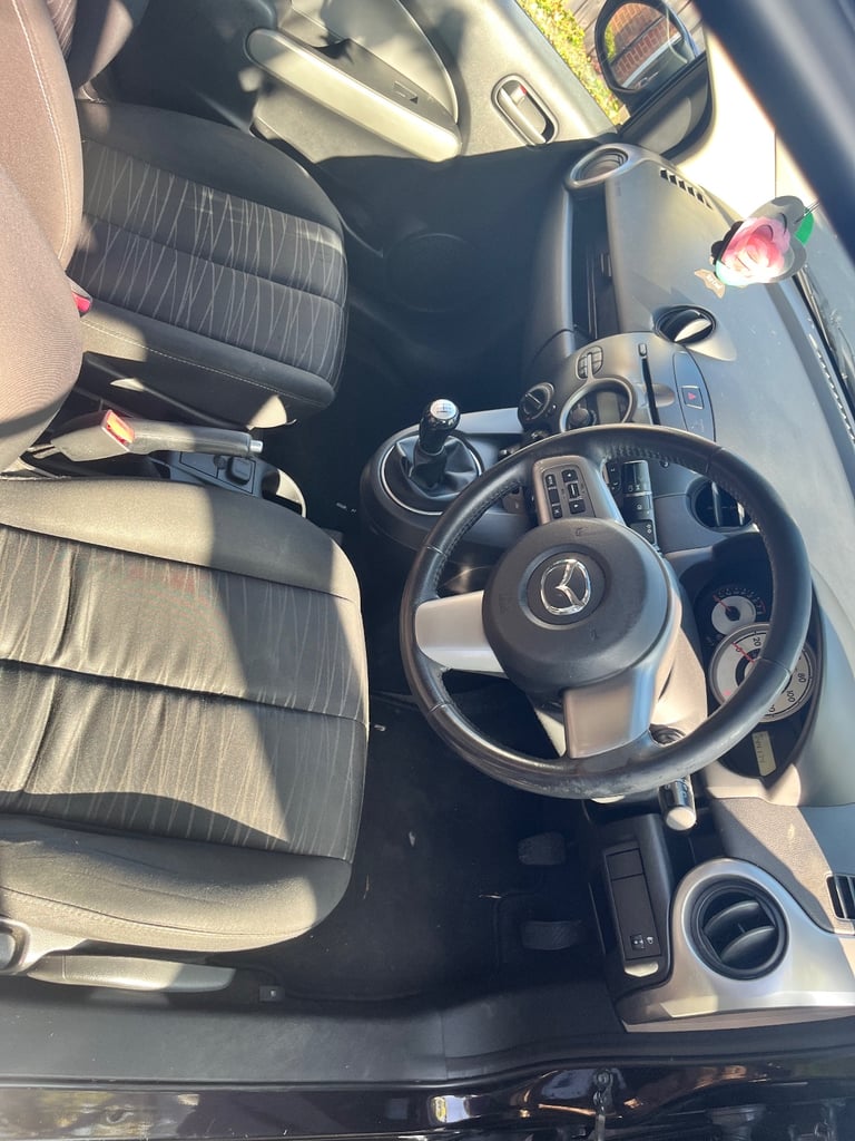 Mazda 2 Tamara 2010