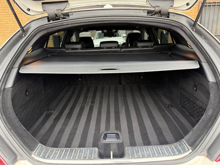 2017 17 MERCEDES BENZ CLS63 S AMG 5.5 V8 BI-TURBO 585 BHP SHOOTING BRAKE WHITE