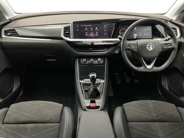 2022 Vauxhall Grandland 1.2 Turbo Ultimate 5dr Hatchback PETROL Manual