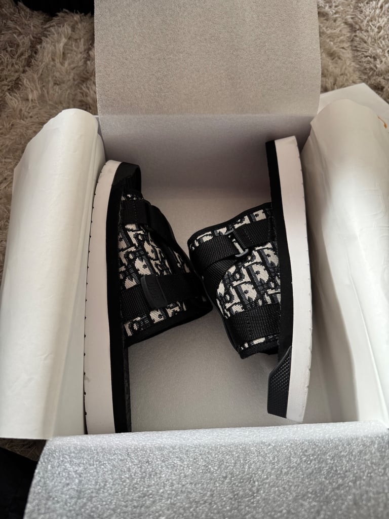 Dior Alpha Slides Sandals - Men’s UK 9 - EU 43 - New with Box