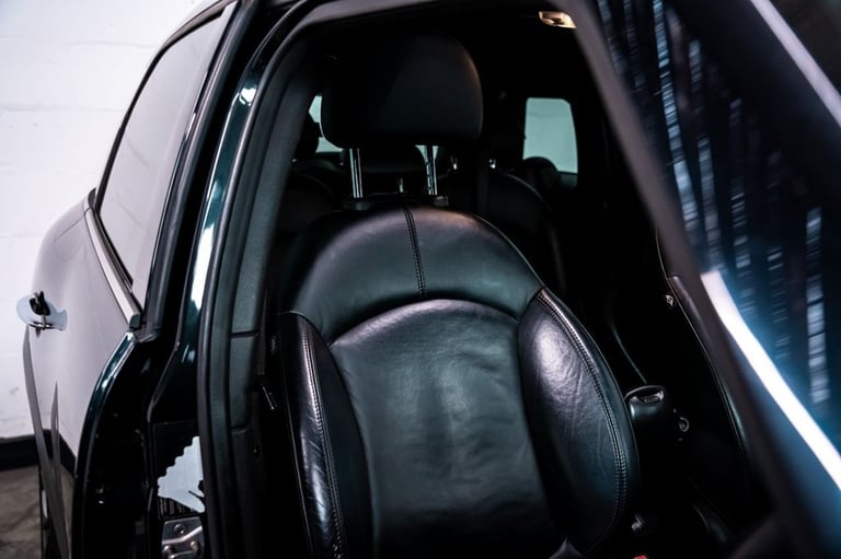 2011 MINI Countryman 1.6 Cooper S SUV 5dr Petrol Steptronic ALL4 Euro 5 (184 ps) HATCHBACK Petrol...