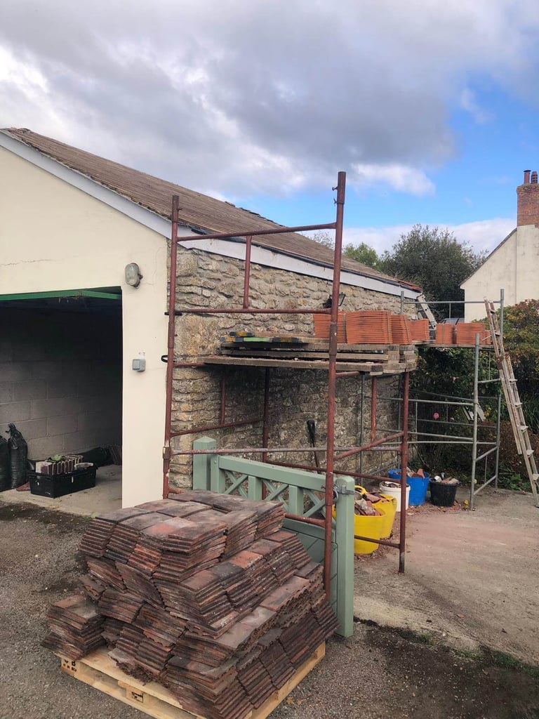 Reclaimed Clay Tiles x900