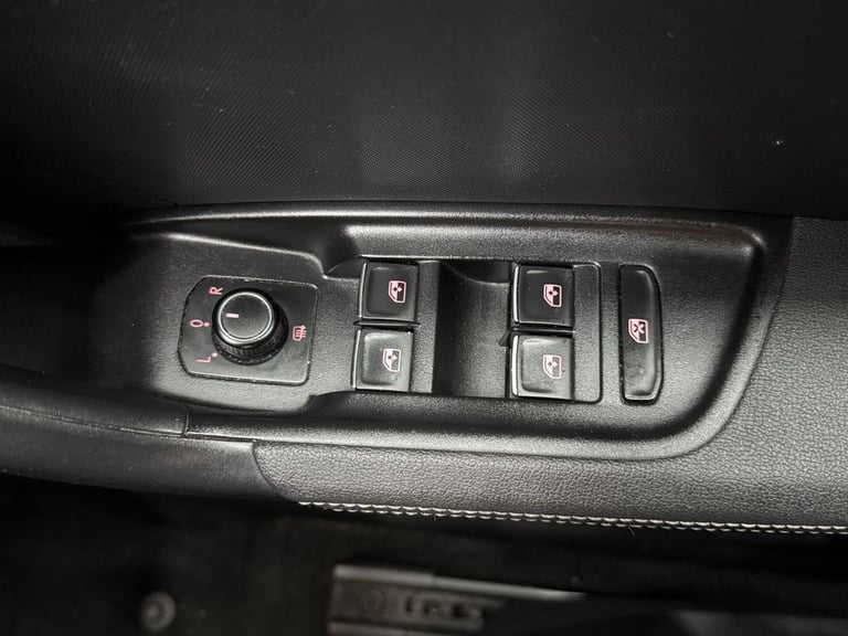 2019 Audi A1 1.0 TFSI 30 S line Sportback 5dr Petrol S Tronic Euro 6 (s/s) (116 ps) Hatchback Pet...