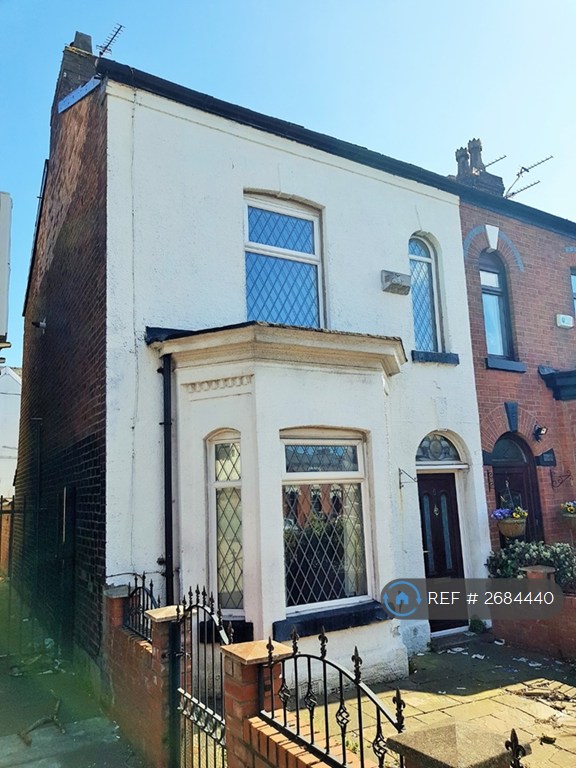 1 bedroom in Queens Square, Ashton Under Lyne, OL6 (#2684440)