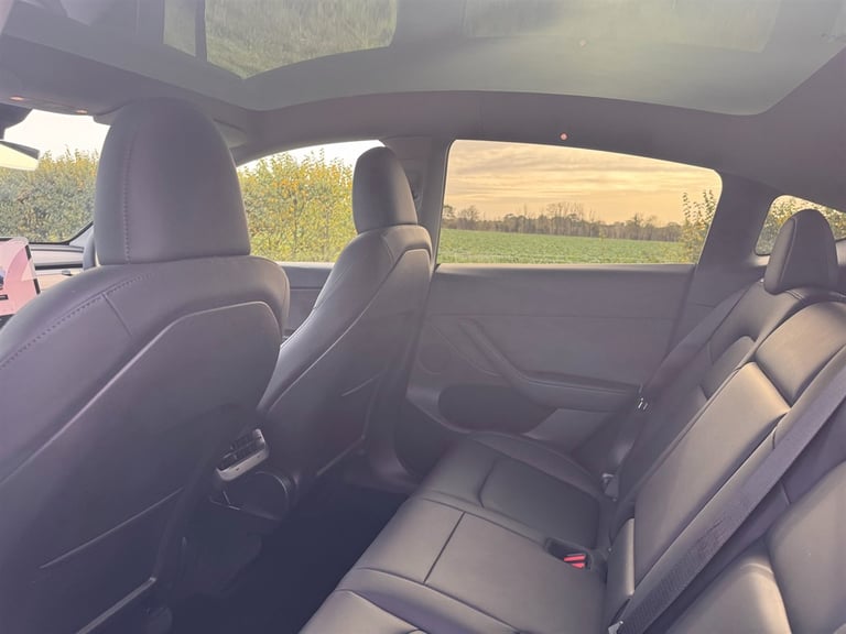 2022 Tesla Model Y LONG RANGE DUAL MOTOR AWD MPV Electric Automatic