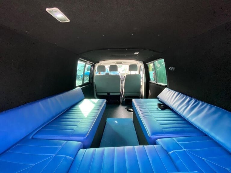 2006 Volkswagen Transporter 2.5 TDi T32 REAR LONGUE-5 BELTS-20 inch ALLOYS-PRIVATE PLATE MOTORHOM...