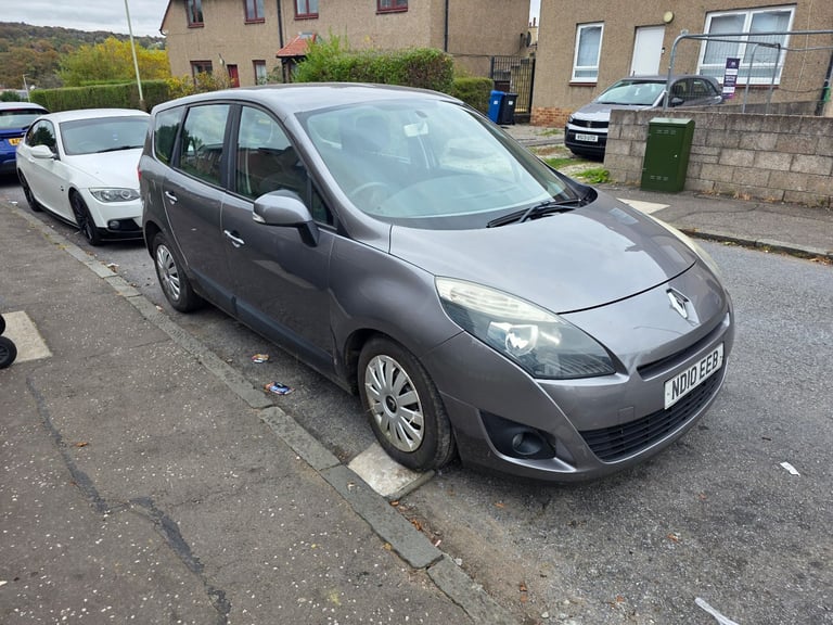 2010 RENAULT GRAND SCENIC 1.5 DCI DIESEL EXPRESSION MPV 7 SEATER 