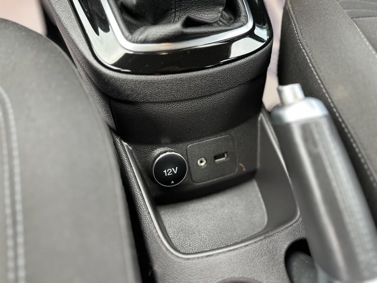 2013 Ford Fiesta 1.25 Zetec Euro 5 5dr HATCHBACK Petrol Manual