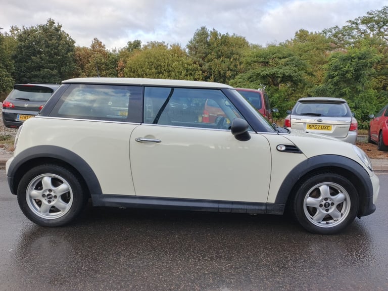 2011 MINI Hatch 1.6 One 3dr HATCHBACK Petrol Manual