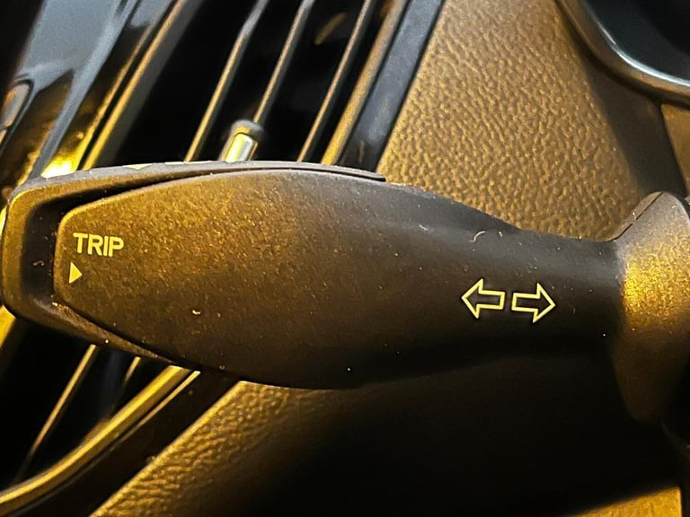 2012 Ford B-MAX 1.0T EcoBoost Zetec MPV 5dr Petrol Manual Euro 5 (100 ps) MPV Petrol Manual