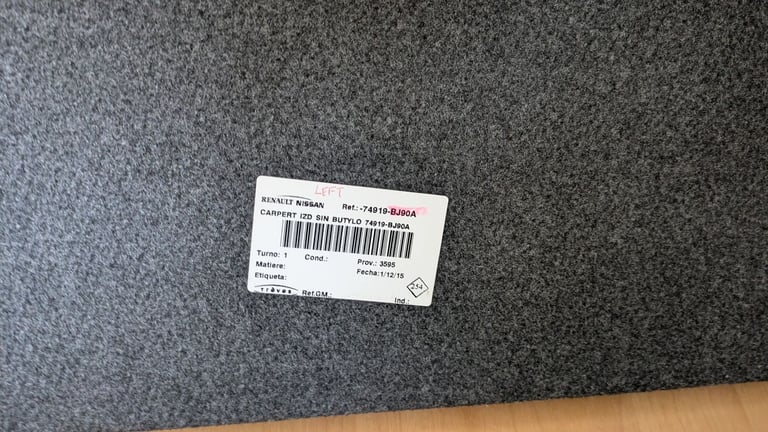 Nissan NV200 7 seater combi wheel arch carpet covers