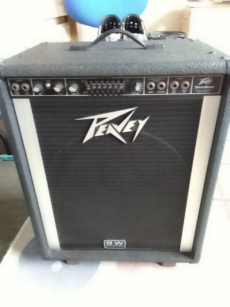 image for Peavey Bass guitar combo amp 450 watt