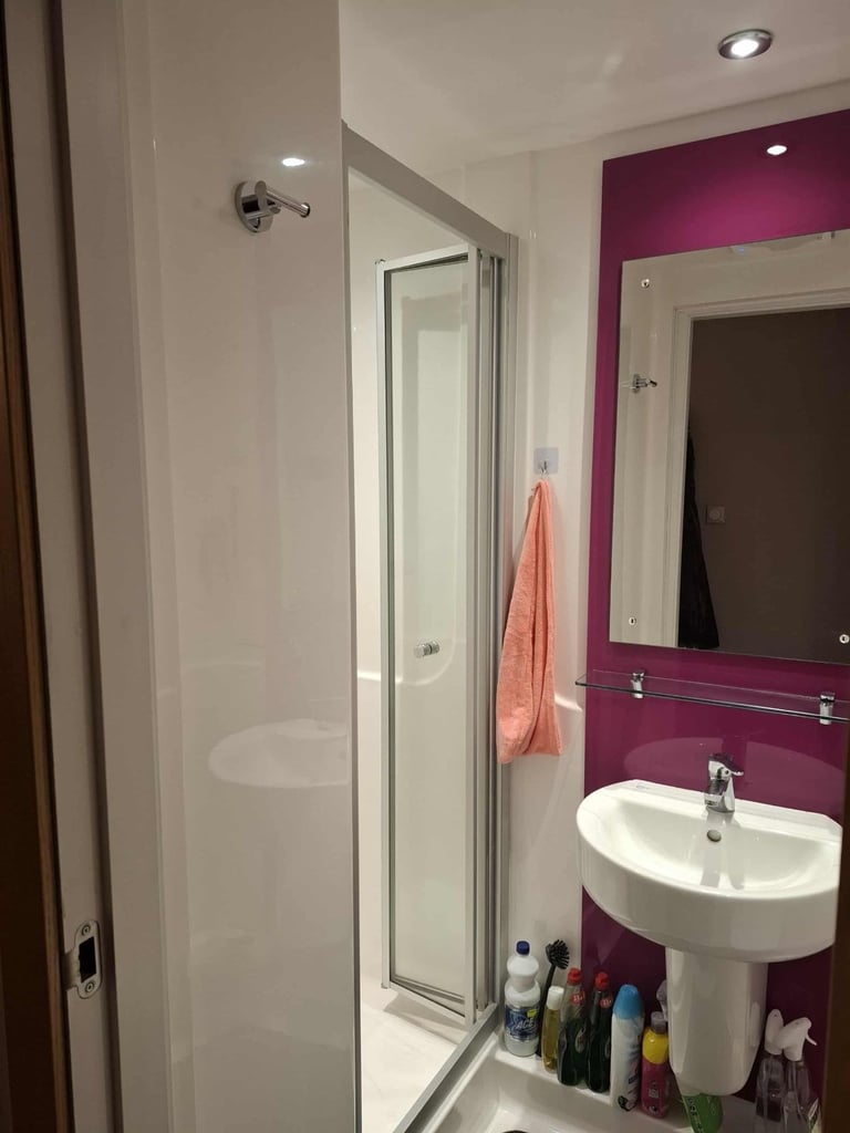 1 bedroom ensuite in UoE Student Accommodation