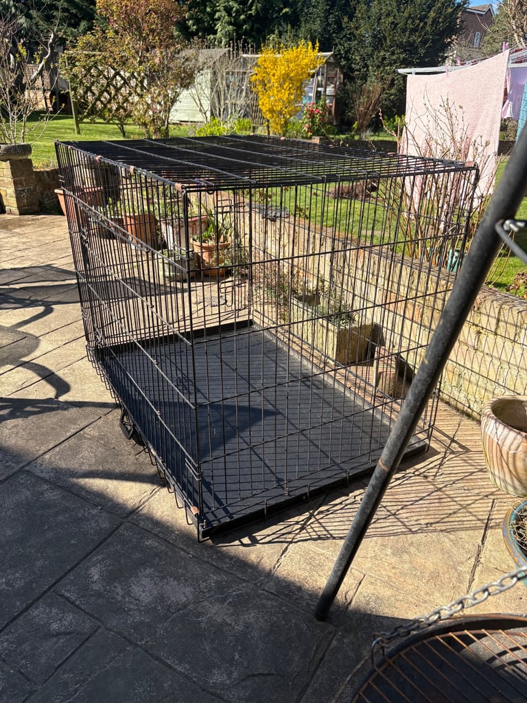 image for LARGE DOG CRATE