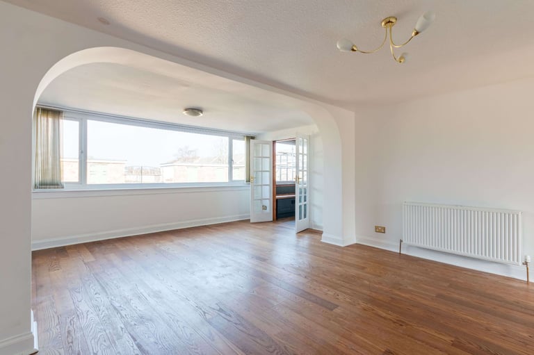Remarkable, 4/5 bedroom, detached bungalow, near Roslin – available soon