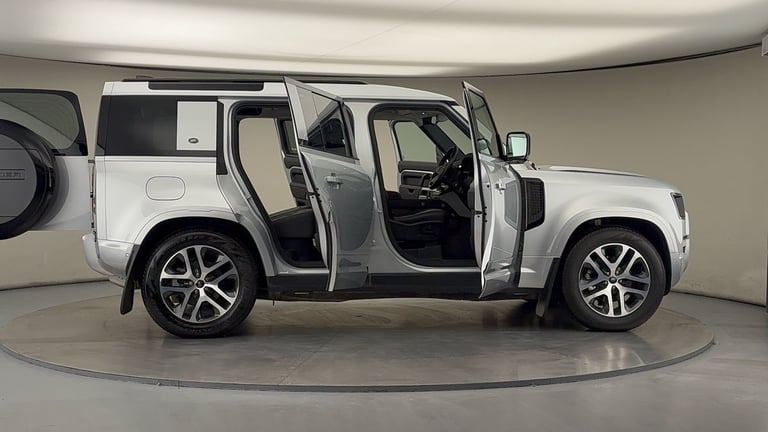 2024 Land Rover Defender 110 3.0 D250 MHEV XS Edition SUV 5dr Diesel Auto 4WD Euro 6 (s/s) (250 p...