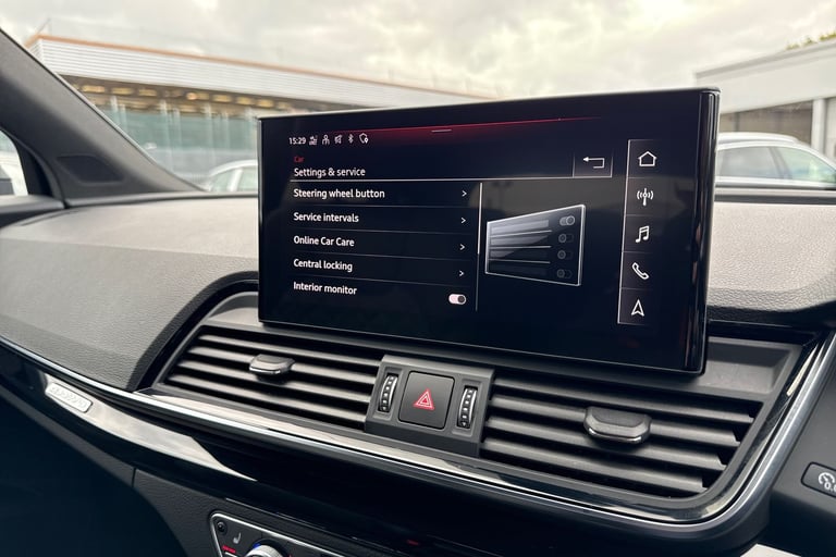 2022 Audi Q5 Edition 1 40 TDI quattro 204 PS S tronic SUV DIESEL Automatic