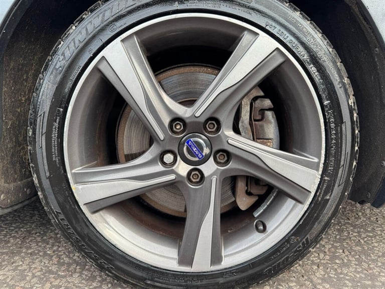 2015 Volvo V40 2.0 D4 R-Design Euro 6 (s/s) 5dr Hatchback Diesel Manual