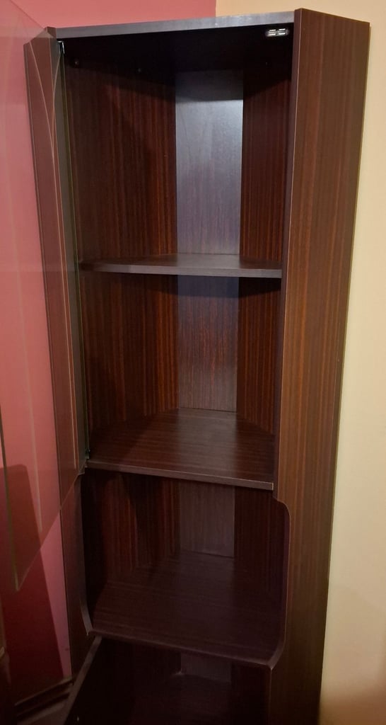 Corner unit