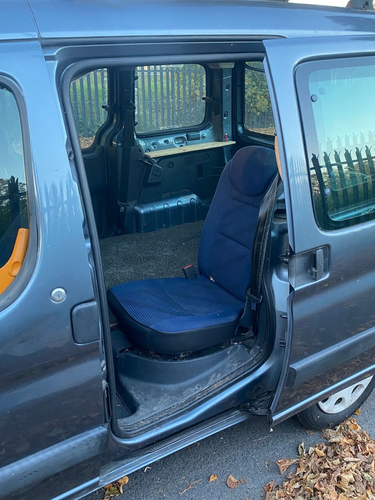 Peugeot, PARTNER ORIGIN COMBI, MPV, 2010, Manual, 1360 (cc), 5 doors