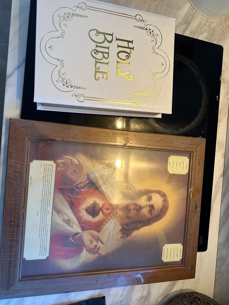 image for FREE Bible & Holy Picture 