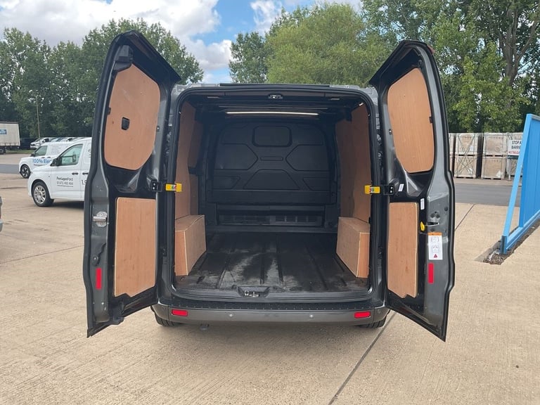  Ford Transit Custom 2.0 280 Ecoblue Limited Panel Van 5dr Diesel Manual L1 H1