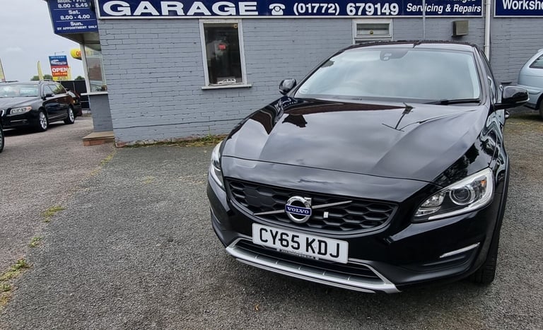2016 Volvo S60 D4 [190] Cross Country Lux Nav 4dr AWD Geartronic SALOON Diesel Automatic