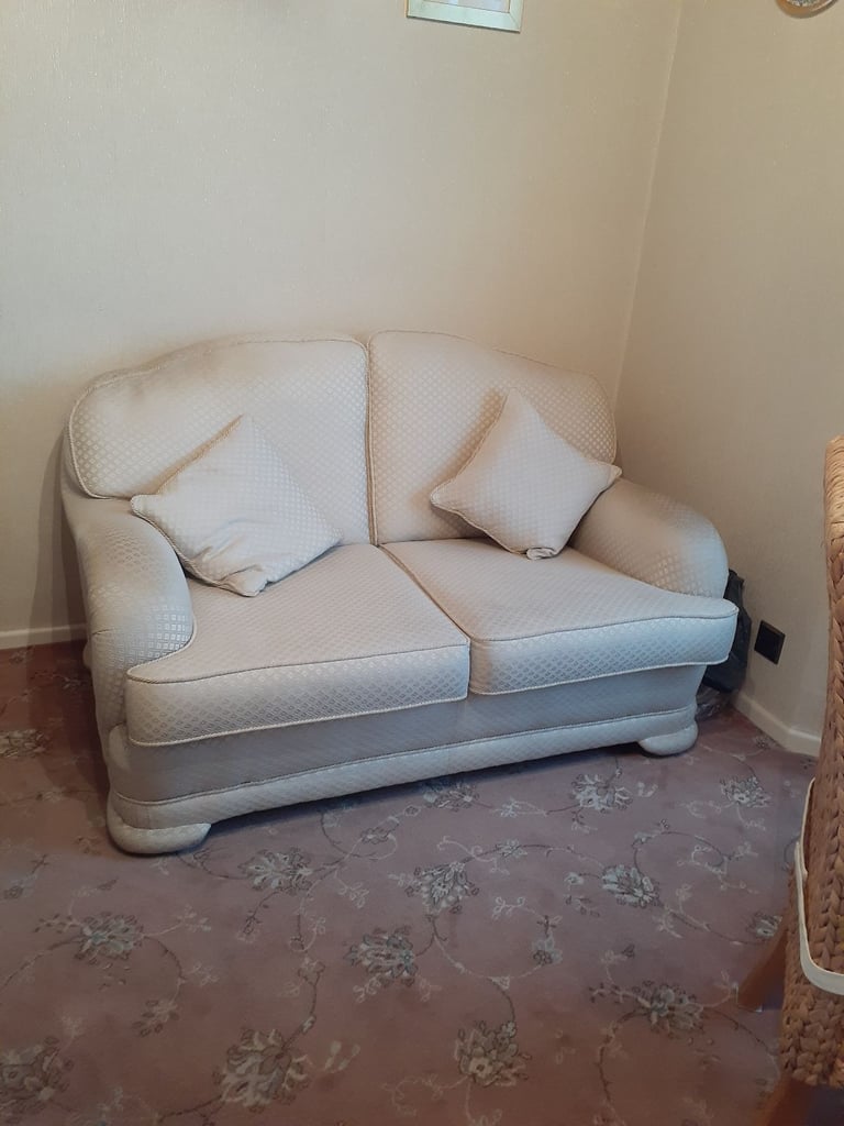image for SOFAS 2 SEATER & 3 SEATER WITH LARGE PADDED POUFFE FOOT STOOL/CUSHION