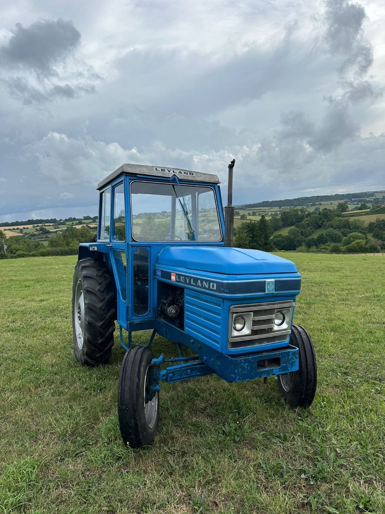 Leyland 344 tractor 