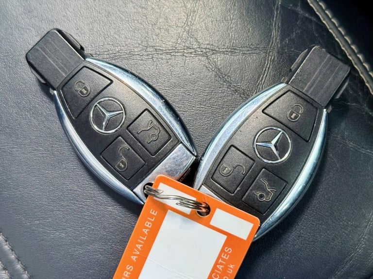 2015 15 MERCEDES-BENZ SLK 5.5 SLK55 V8 AMG CONVERTIBLE 2DR PETROL SPDS+7GT EURO 