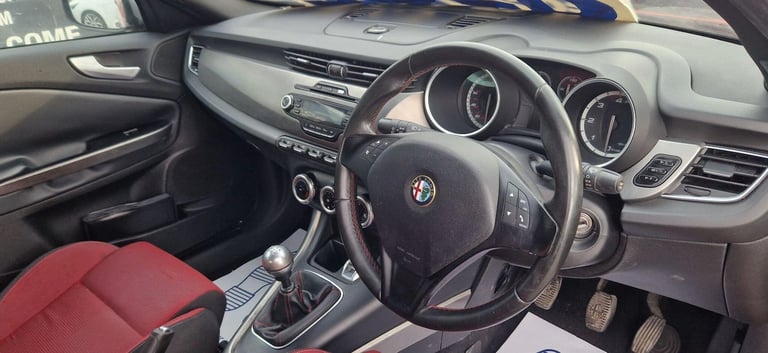 2014 Alfa Romeo Giulietta 1.6 JTDM-2 Collezione Euro 5 (s/s) 5dr HATCHBACK Diesel Manual
