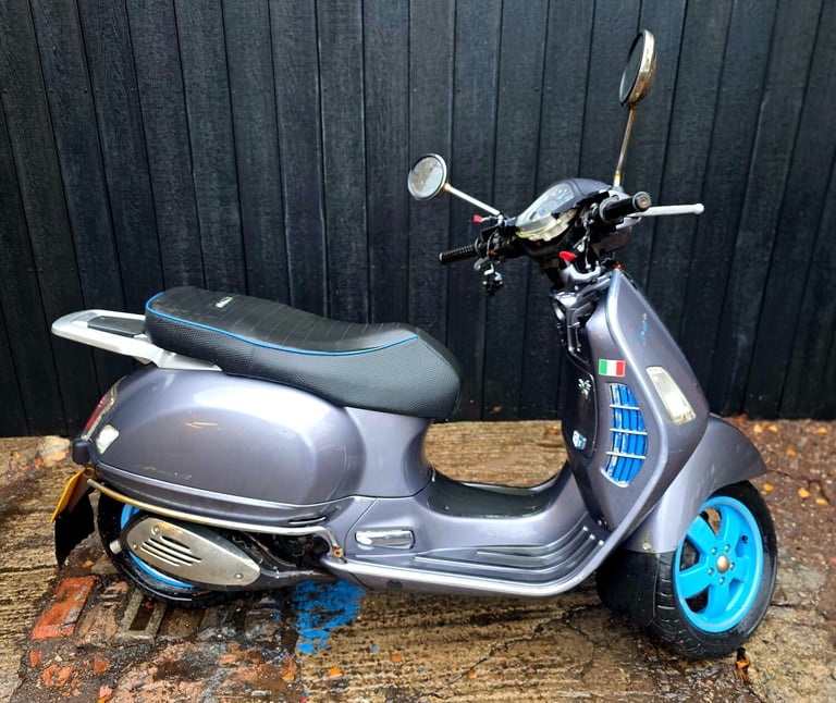 2004 Piaggio VESPA Vespa Granturismo 200  Petrol Manual